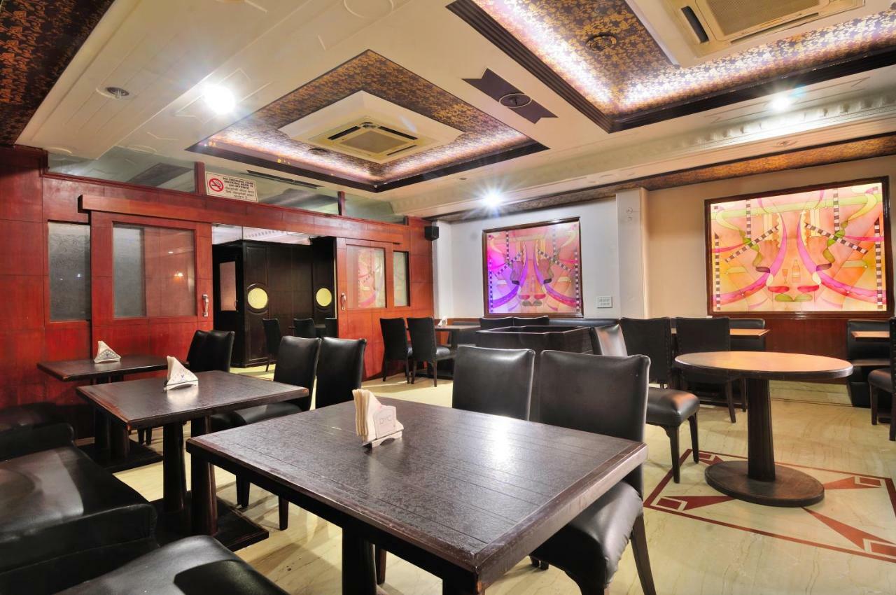 Hotel Maharaja Residency Джаландхар Екстериор снимка